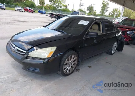 2007 Honda Accord 3.0 Ex z USA, uszkodzony, nr VIN 1HGCM66587A071282